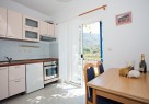 apartmani-zambarlin-komiza-5-04 apartmani-zambarlin-komiza-5-04